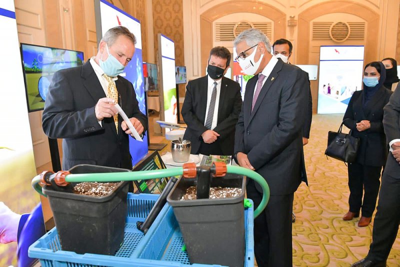 وزير الصناعة يزور معرض الابتكار الإسرائيلي