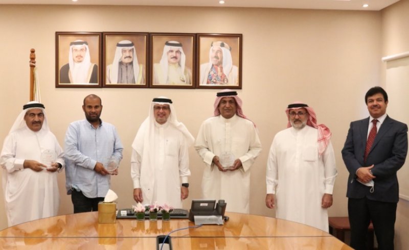 وكيل الزراعة يكرم الفائزين بجائزة "الملك حمد للتنمية الزراعية"