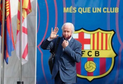 رئيس برشلونة: كان يجب بيع ميسي.. ونيمار لن يعود إلا في حالة واحدة