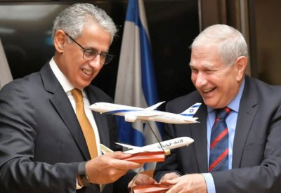 طيران الخليج وطيران إل عال توقعان مذكرة تفاهم في تل أبيب