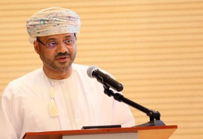 وزير الخارجية العماني: نرحب بالجهود الكويتية لتحقيق المصالحة الخليجية
