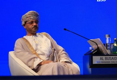 وزير خارجية عمان يؤكد على أهمية وجود استراتيجية لتوسعة مضامين الحوار ومفهوم الأمن
