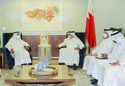 وزير الخارجية يجتمع مع الأمين العام لمجلس التعاون لدول الخليج العربية