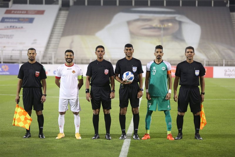 بالصور.. حكام الكرة يظهرون بالأطقم الجديدة