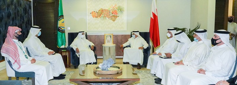 وزير الخارجية يجتمع مع الأمين العام لمجلس التعاون لدول الخليج العربية