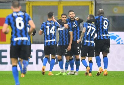 إنتر ميلان يفوز على بولونيا 3-1 في الدوري الايطالي