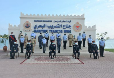 قائد خفر السواحل يفتتح دورة قادة الزوارق الرابعة عشر