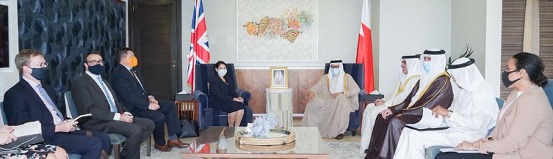 وزير الخارجية يجتمع مع وزيرة الداخلية بالمملكة المتحدة