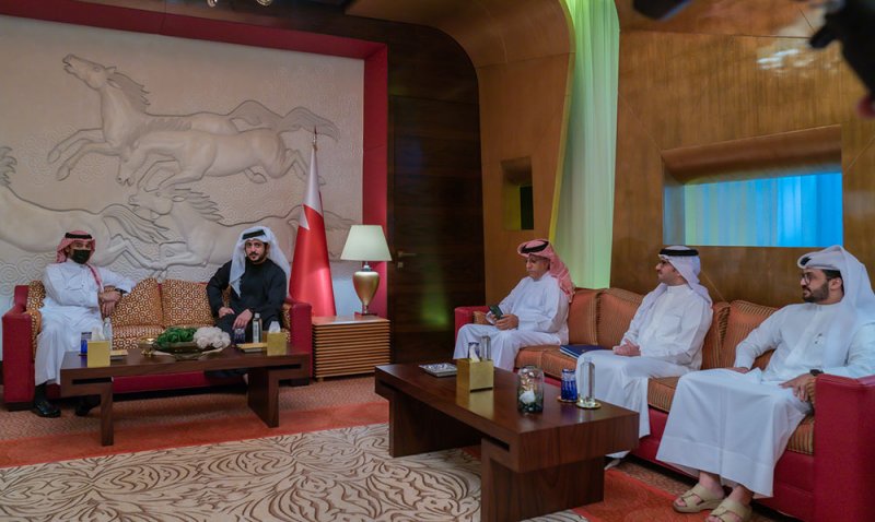 خالد بن حمد: البحرين والسعودية.. قلبان في جسد واحد