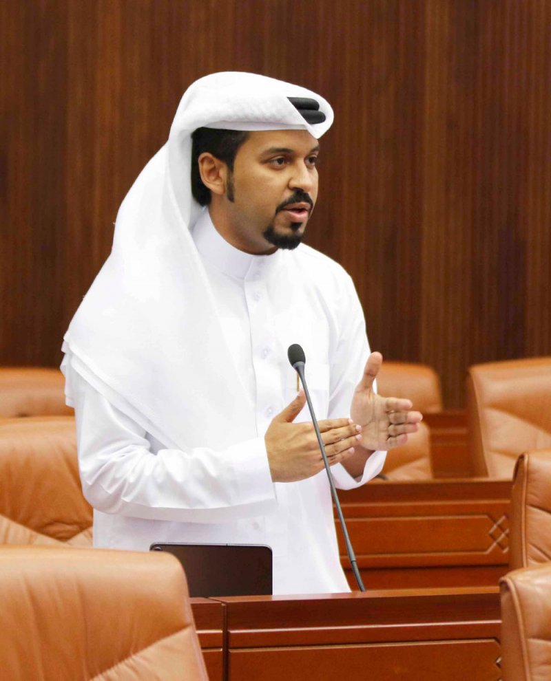 النفيعي يطالب “التربية “بتوظيف خريجي “كلية المعلمين”