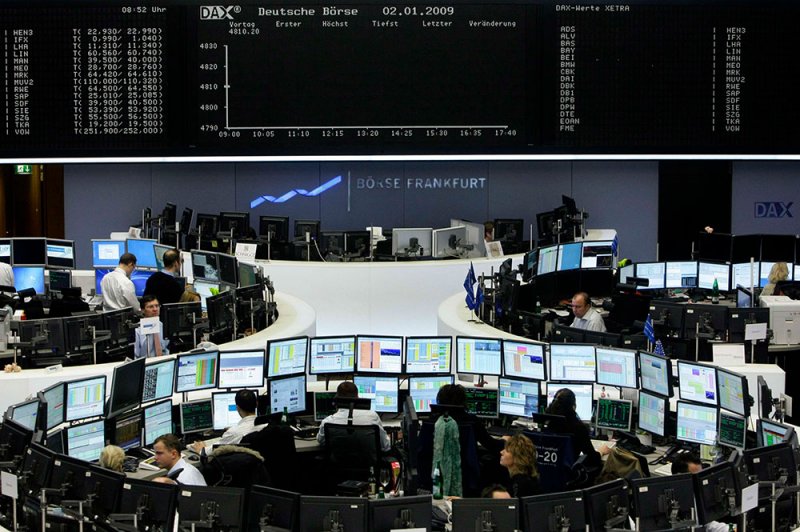 الأسهم الأوروبية تتراجع على وقع مؤثرات بريكست