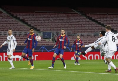 دوري ابطال أوروبا: يوفنتوس يفوز على برشلونة بثلاثية ولايبزيغ يتأهل على حساب اليونايتد
