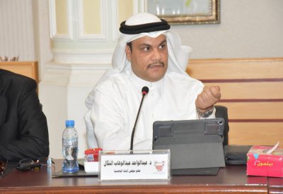 احتضان "الباعة الجائلة" يحد من تأثيراتها السلبية