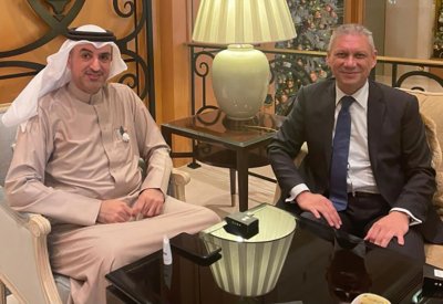 سفير البحرين في القاهرة يلتقي مندوب جمهورية مصر العربية الدائم لدى جامعة الدول العربية