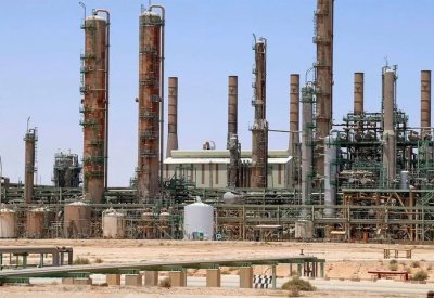 بوادر الحل تلوح.. اجتماع بشأن ليبيا بعيد عن السياسة