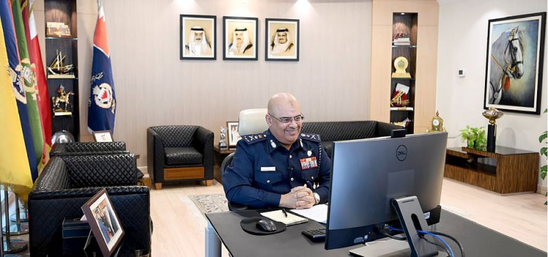 بالفيديو: رئيس الأمن العام يعرض الجهود الأمنية بفترة كورونا في منتدى "البلاد"