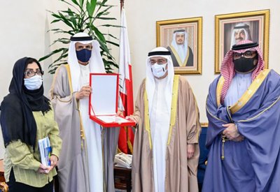 “البلاد” تستعرض إنجازات طلابية بمناسبة الأعياد الوطنية