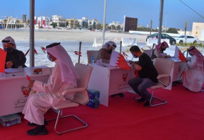"الإسكان" تواصل في توزيع الوحدات السكنية بـ "شرق الحد"