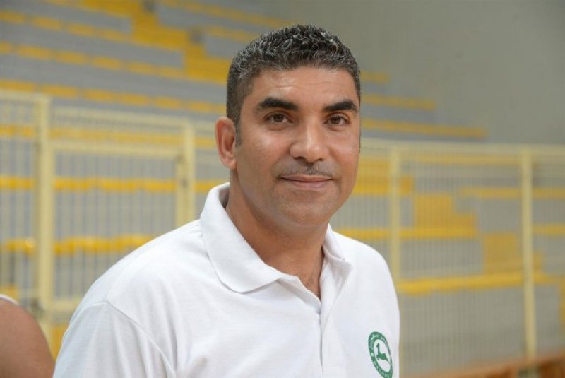العنزور يستقيل من تدرب سلة البحرين