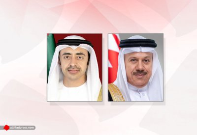 وزير الخارجية يتلقى اتصالاً هاتفيًا من نظيره الإماراتي