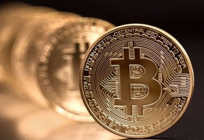 صعود "بيتكوين" يفتح أبواب البورصة أمام أضخم منصة رقمية