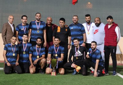 الاصدقاء بطل بطولة العيد الوطني المجيد بمركز تمكين شباب الشاخورة