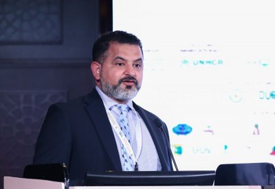 جمعة مشاركا في مؤتمر "ميدام" الطبي بدبي 