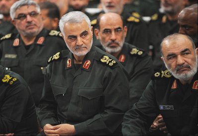 بالفيديو: مشاهد جديدة للحظة اغتيال قاسم سليماني بطائرات أميركية