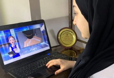 طالبات "المعرفة" يقدمن فقرات الإذاعة الرقمية بصور رمزية جاذبة