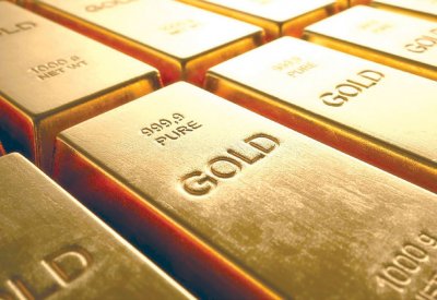 لماذا خالف الذهب العلاقة العكسية مع أسواق الأسهم في 2020؟
