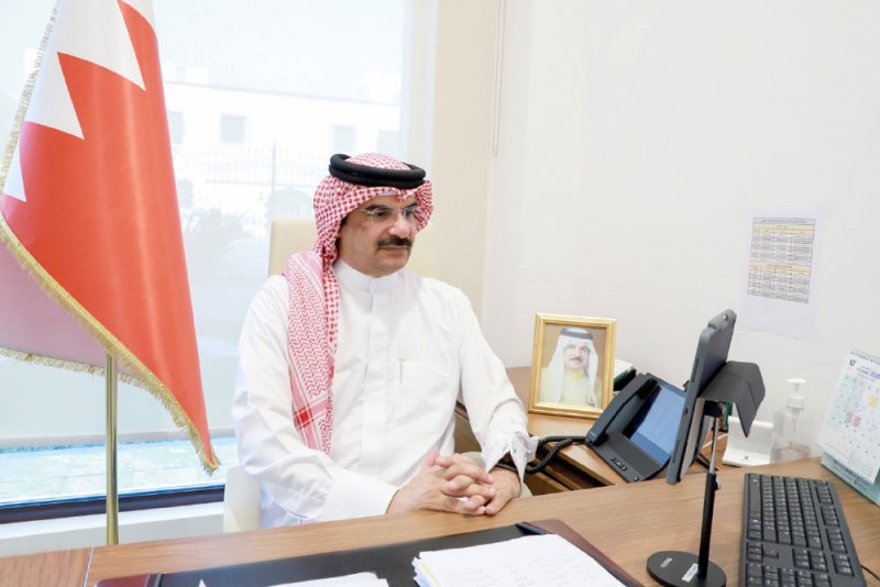 البحرين لم تفرق بين مواطن ومقيم بخطة مواجهة كورونا