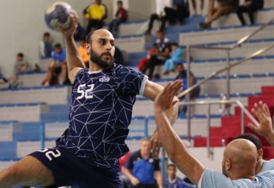 البابور ينضم للشارقة الإماراتي