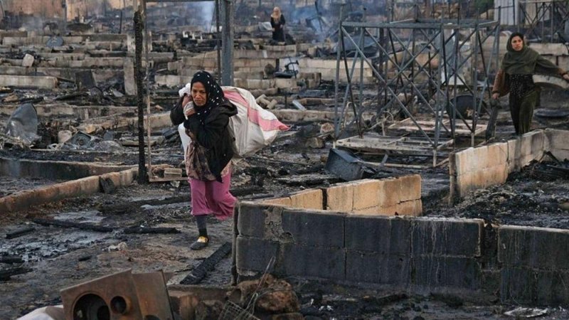 سوريا تعلق على "مأساة" مخيم اللاجئين.. واعتقال عناصر متورطة