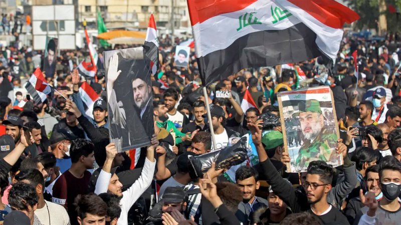 الصدر يجدد دعوته.. "أبعدوا بغداد عن رعب الصواريخ"