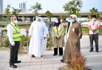 وزير الأشغال يطلع على أعمال تطوير وتجميل مشروع تقاطع الفاروق
