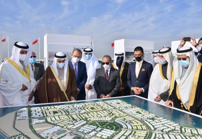 تنفيذ أمر توزيع 5000 وحدة سكنية والبدء في "شرق سترة" الأبرز في 2020