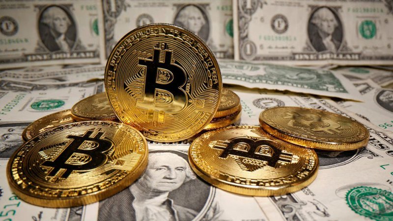 نجم بيتكوين سطع في 2020 مع اقترابها من 30 ألف دولار