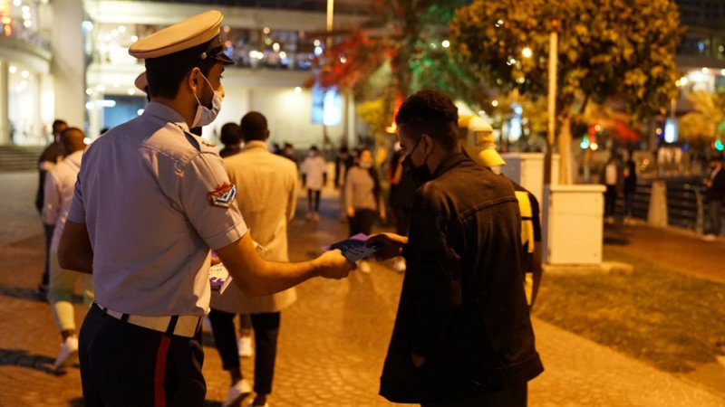 بالصور..نائب رئيس الأمن العام: غلق ومخالفة مطاعم ومنشآت سياحية لم تلتزم بتدابير كورونا