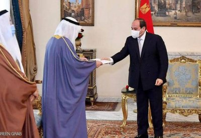 السيسي يتلقى رسالة من أمير الكويت بشأن "وحدة الصف العربي"