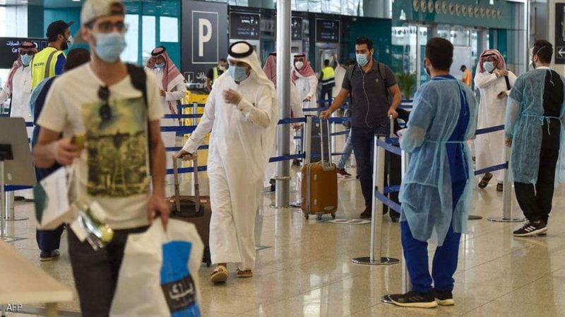 بدءاً من اليوم.. السعودية تعلن عودة فتح المنافذ البحرية والجوية