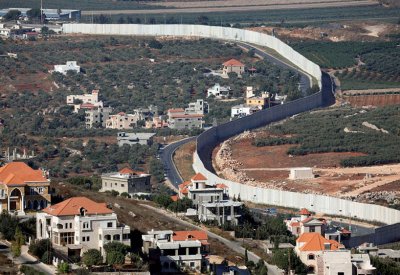إسرائيل تمنع التحرك بالقرب من السياج الحدودي مع لبنان