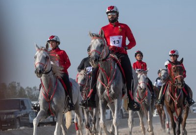 ناصر بن حمد يوجه الاتحاد الملكي بتنظيم السباق العائلي في بطولة خالد بن حمد للقدرة