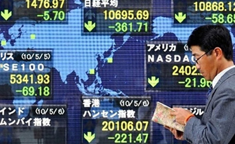 تراجع الأسهم اليابانية في أول أيام التداول بعام 2021