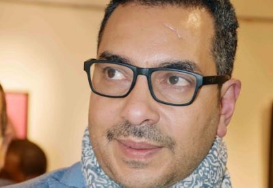 "إيماءات الروح" للطهمازي..انسجام اللون والمشاعر