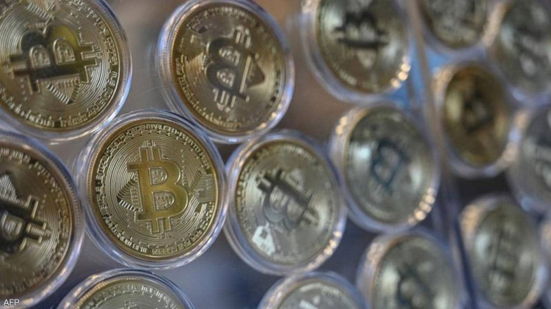 بعد قفزتها "الصاروخية".. "بيتكوين" تسجل هبوطا كبيرا