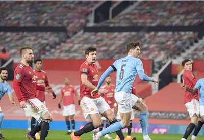 مانشستر سيتي يحسم الديربي ويبلغ نهائي كأس الرابطة