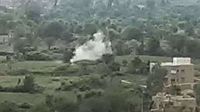 تعز.. مقتل وإصابة 13 مدنيا بقصف حوثي
