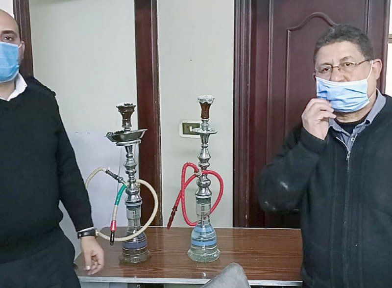 إغلاق مركز تعليمي يقدم الشيشة للطلاب في مصر