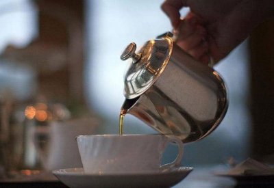 أجسامنا والشاي في الشتاء.. ماذا يحدث؟