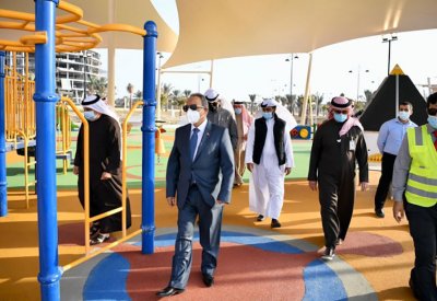 خلف: قرب الانتهاء من أعمال تطوير حديقة المحرق الكبرى